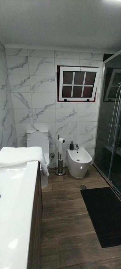 Casa Das Pedras Altas Лажес до Пико Екстериор снимка