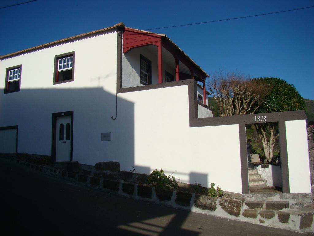 Casa Das Pedras Altas Лажес до Пико Екстериор снимка